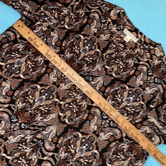 DANA BUCHMAN Paisley print hi low button cuff sleeves v-neck blouse NEW size L - Picture 8 of 11